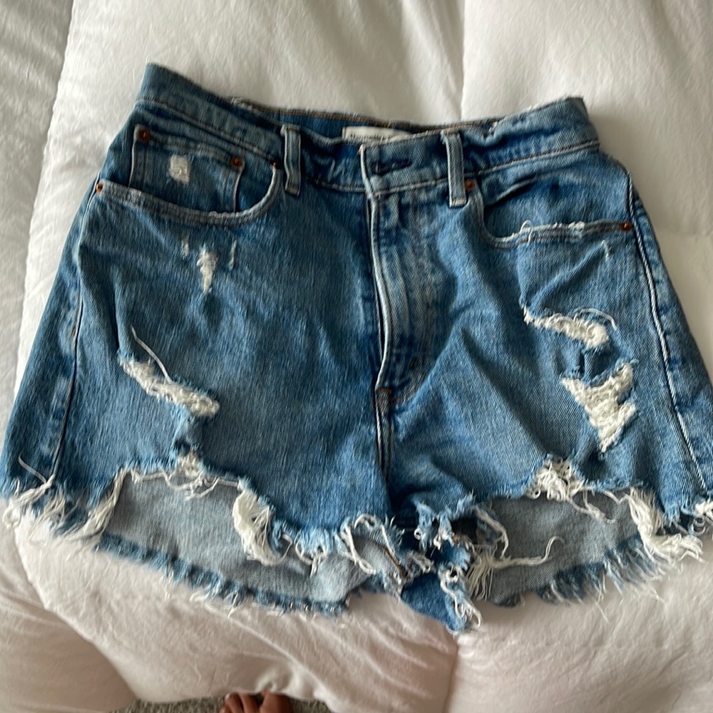 Abercrombie high waisted curve love denim a shorts